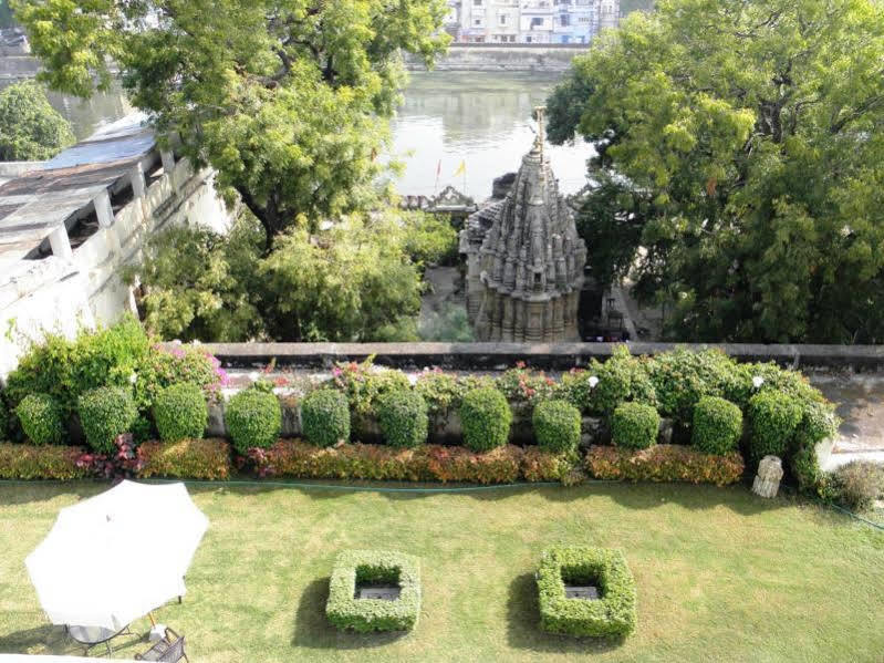 Karohi Haveli - A Heritage Hotel Udaipur Buitenkant foto