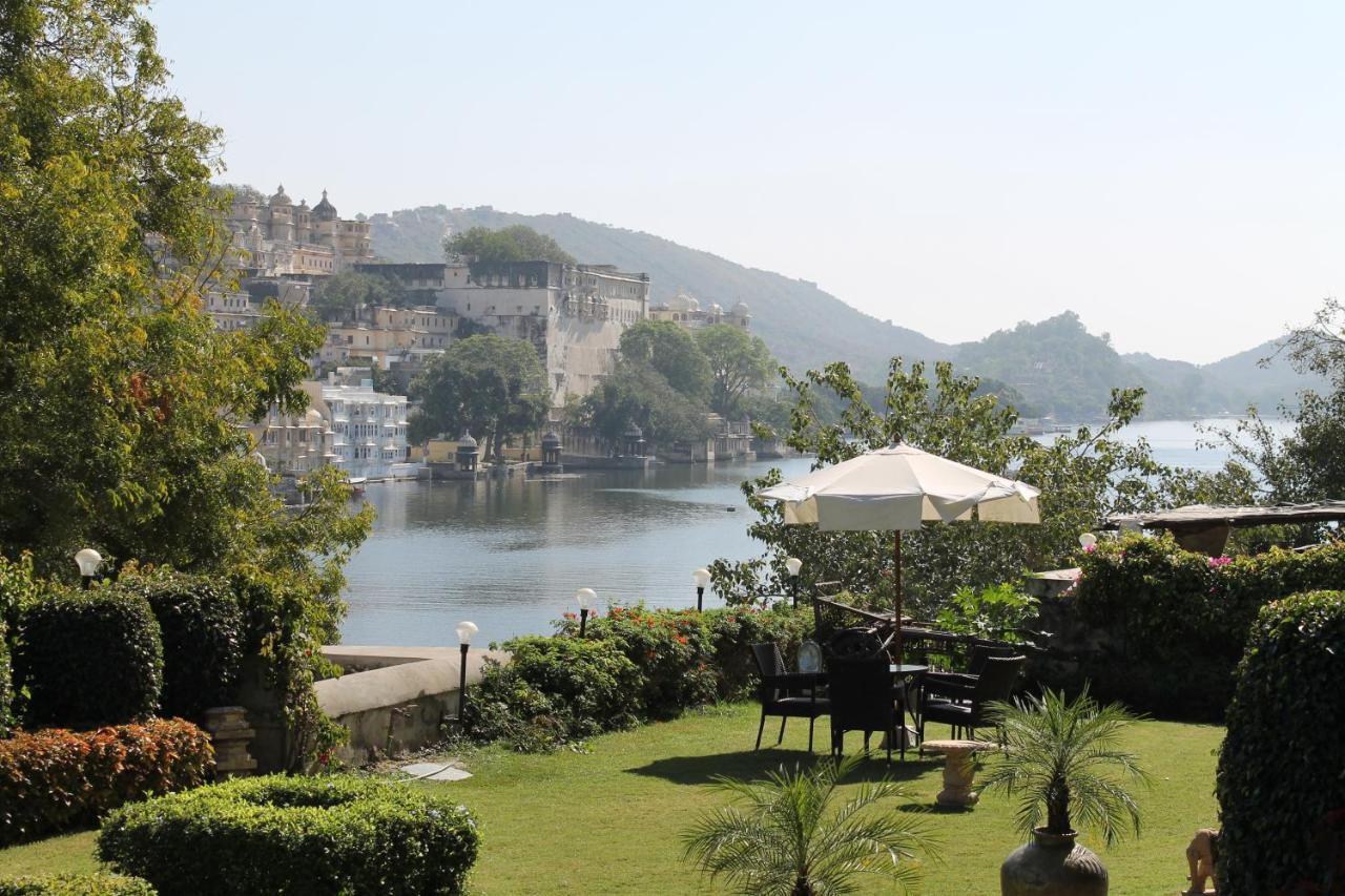 Karohi Haveli - A Heritage Hotel Udaipur Buitenkant foto